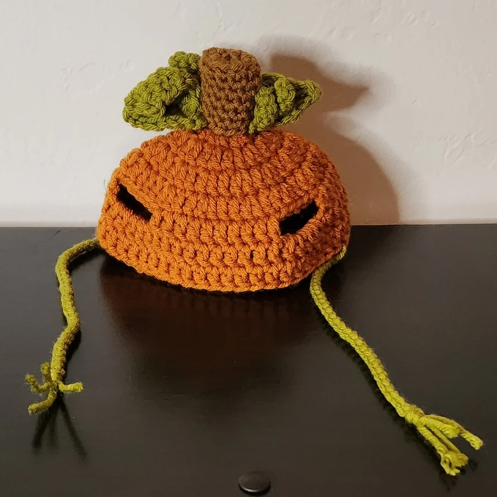 New Cat or XS Dog Hand Knit Pumpkin Hat Fits 6-10lb Dog/Cat